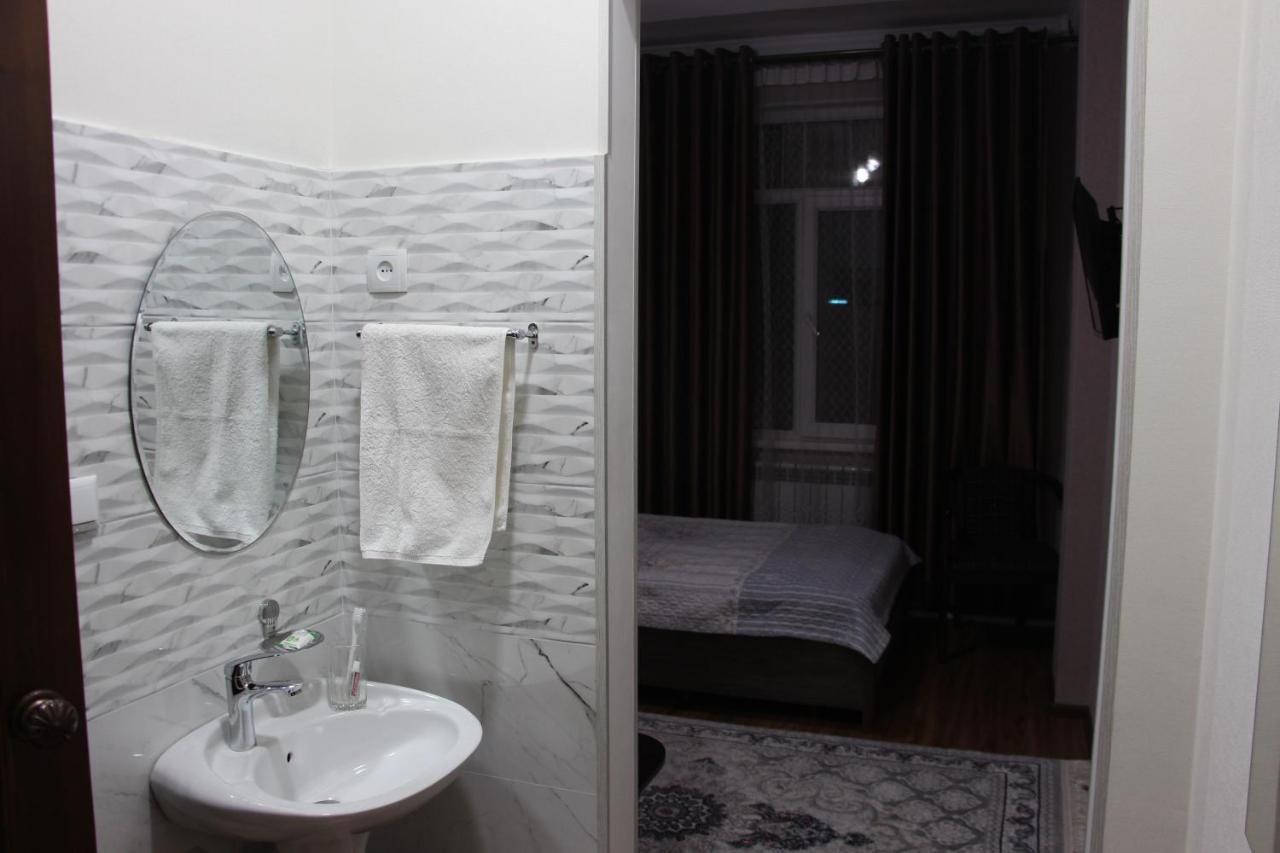 Hotel Avesto Tachkent Extérieur photo